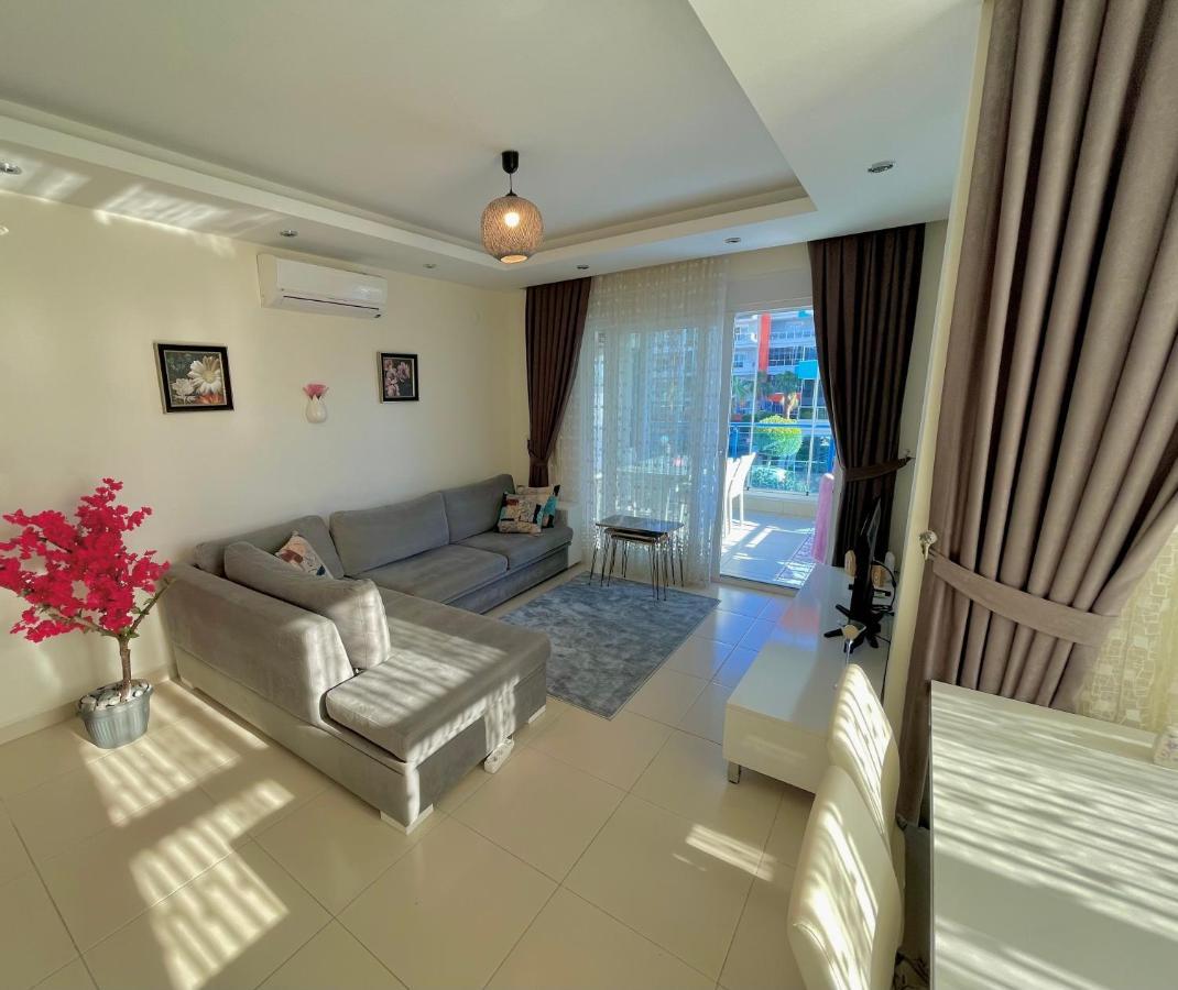 Sa Apartments! 300M To The Beach Alanya Bilik gambar